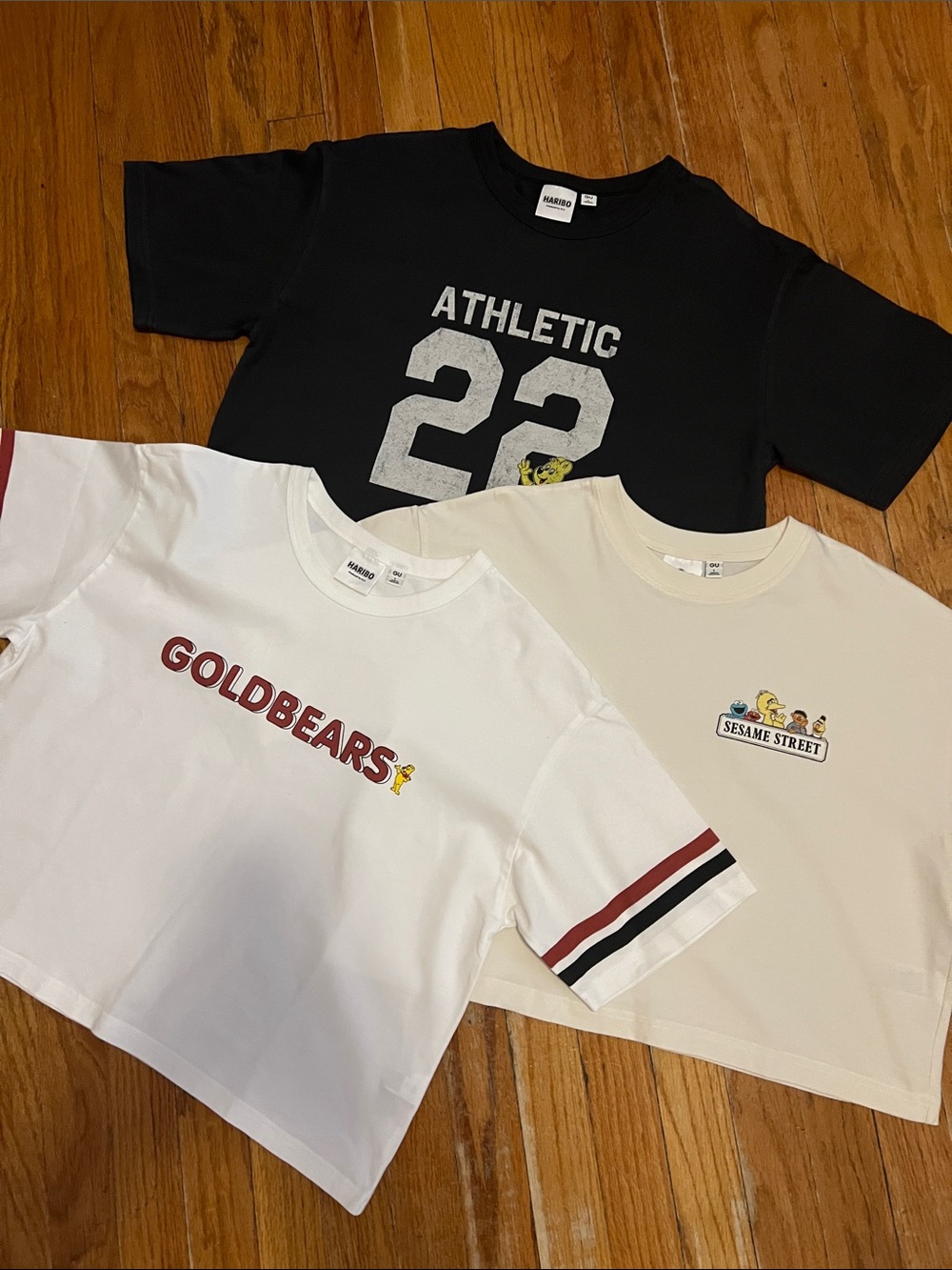 3 GU crop tops like new